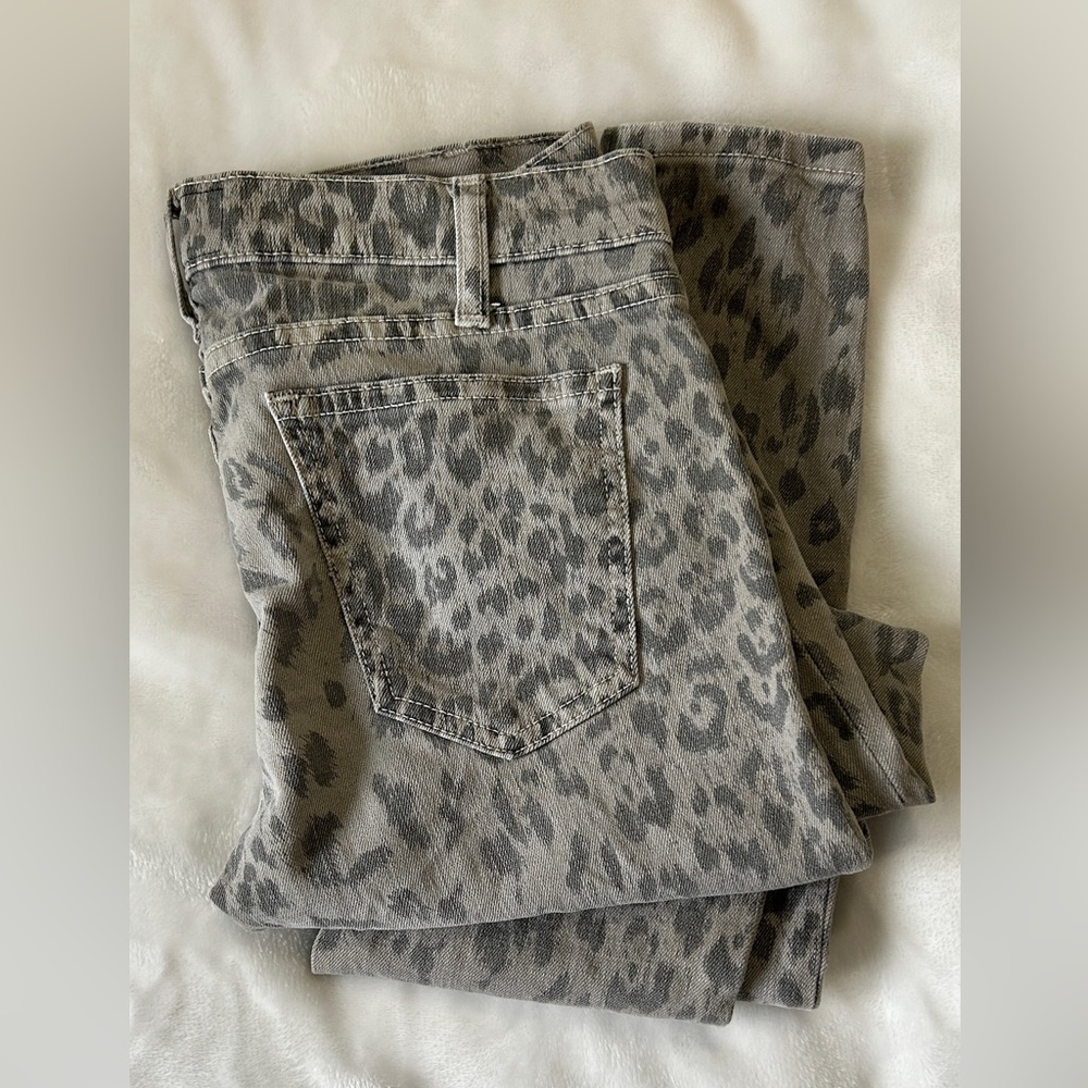 Current/Elliott Leopard Skinnies - Picture 5 of 10